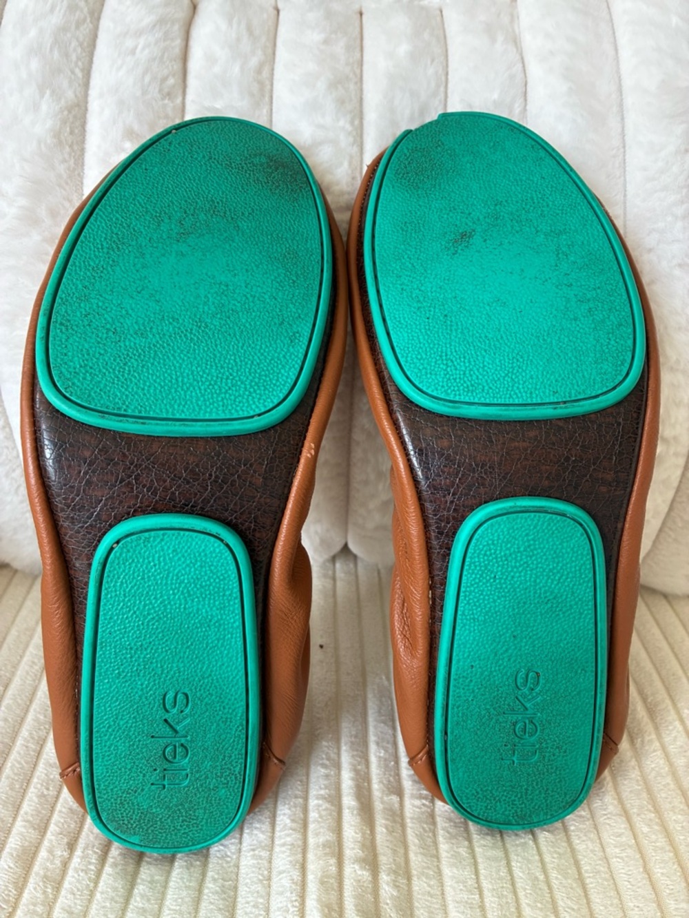 Host Pick🎉 Tieks Chestnut Leather Ballet Flats - Picture 5 of 7